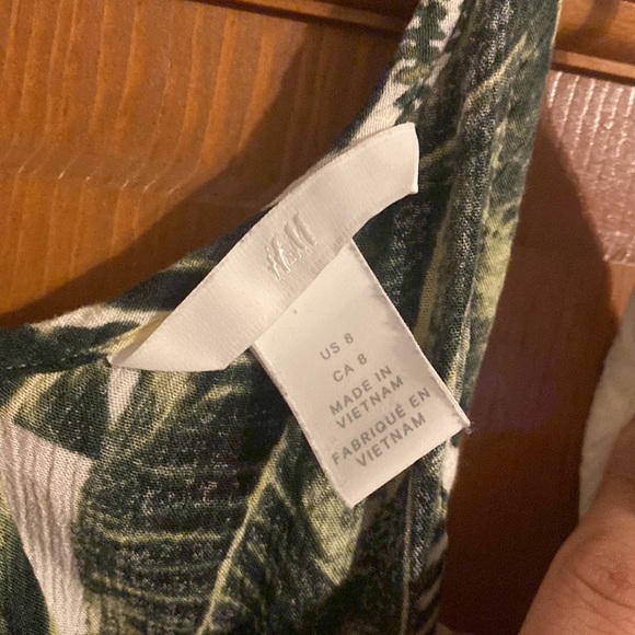 H&M Palm Leaf Tank Top - Picture 3 of 4